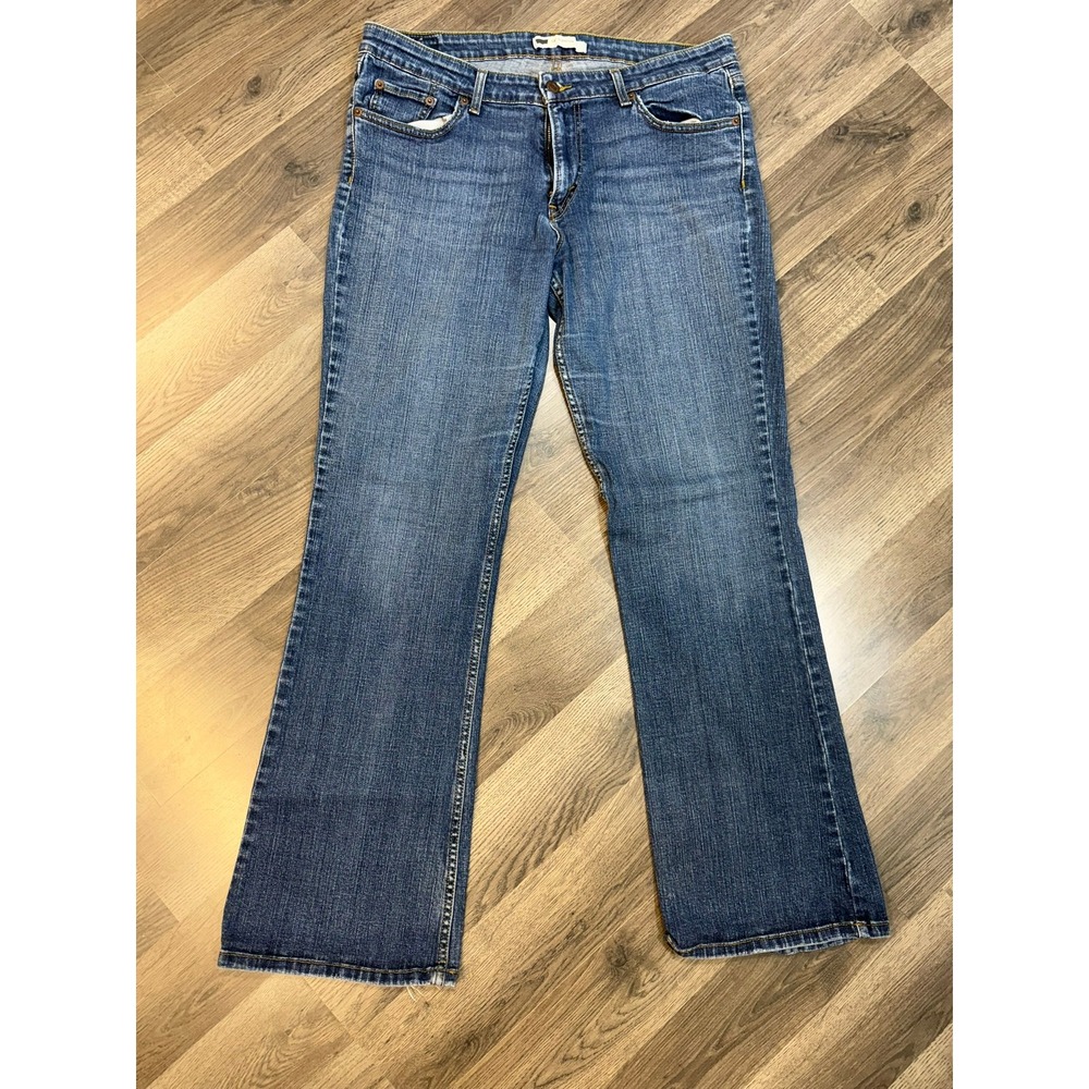 Levis 518 Superlow Bootcut Jeans Womens 15M Medium Wash Denim Low Rise Pants